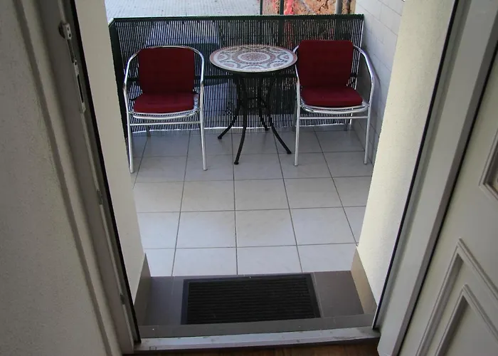 Gemuetliche - Im Herzen Von Апартаменты *